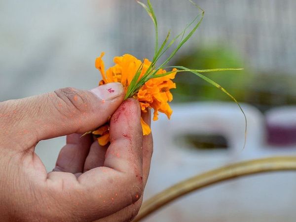 what women should not do at night